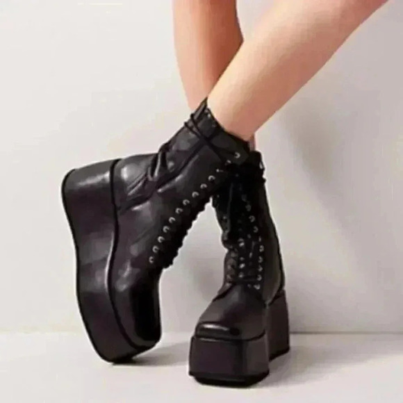 Free People Arlyn Platform Boots - Picture 1 of 9